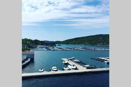 Newly Renovated Rustic Seaside Cabin B�r�y 3 Boat