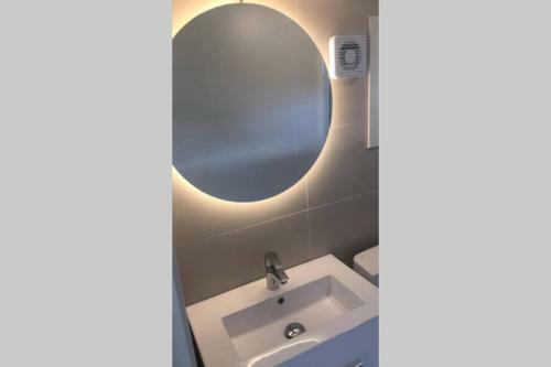 Newly Renovated Rustic Seaside Cabin B�r�y 3 Boat