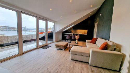 Apartamento Lovely 2-bedroom Loft With Panoramic View.
