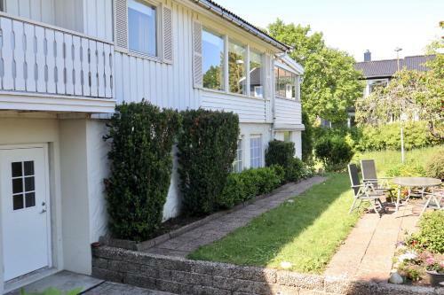 Apartamento Praktisk Leilighet I Kristiansand Til 5