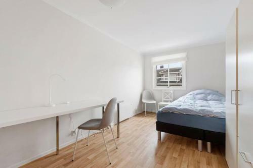 Super 92sqm Apartment Near Ocean And Shops.