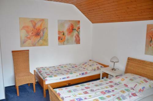 Ferienh�user Rh�n - Haus Natalie & Haus Helene