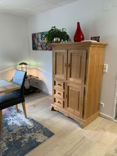 Modernes Haus Auf Gro�em Grundst�ck Im Gr�nen