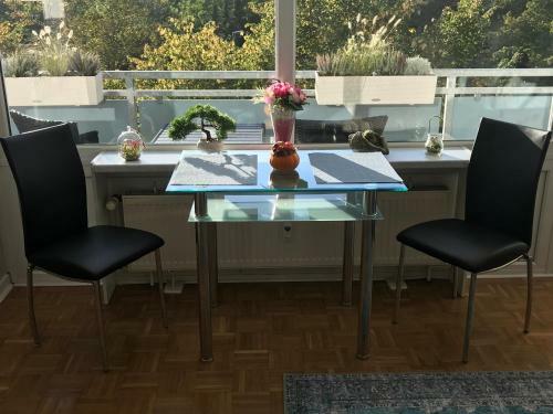 Apartment Mit Sonnenbalkon Und Netflix Im Zentrum