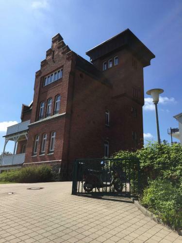Apartamento Seelotsenstation Turmwohnung Adler