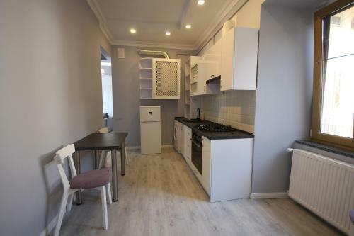 Apartamento Romantic Panorama Krakivska Street