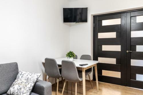 Homey Apartment