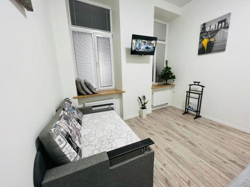 Transfer Apartament ?.franka 59
