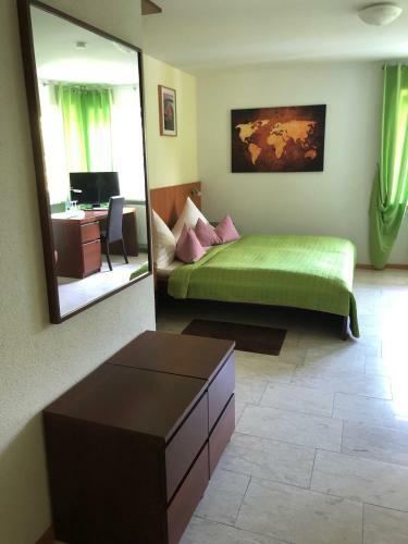 Hostal Hotel M�hleinsel
