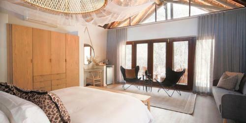 Ntamba Safari Lodge
