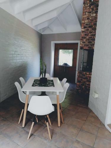 Ons Strandhuisie M18 In Pearly Beach