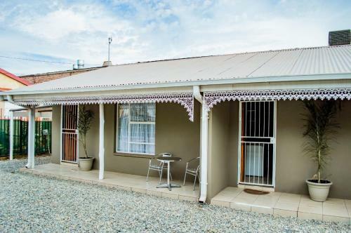 Apartamento The Cottage Self-catering Units