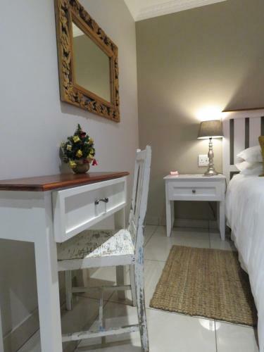 Bed & Breakfast A Dam's View Accommodation