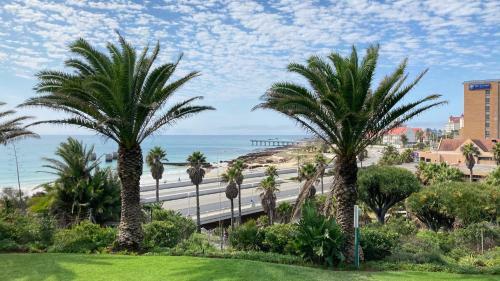 Apartamento Beachfront Resort @51 Brookes Hill Suites