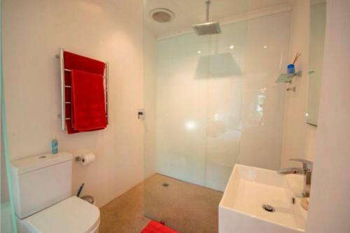 4215 River Club