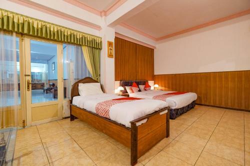 Oyo 2855 Sartika Hotel Pati