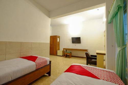 Oyo 2855 Sartika Hotel Pati