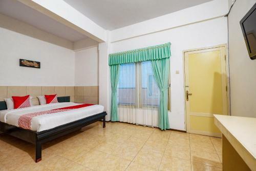 Oyo 2855 Sartika Hotel Pati