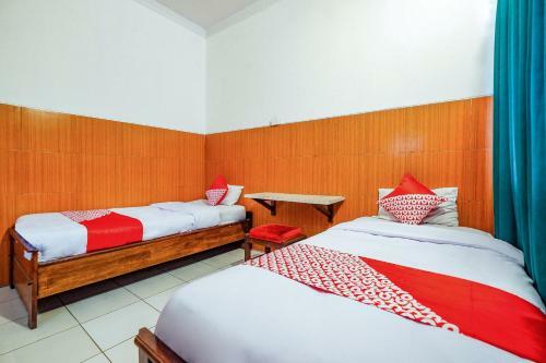 Oyo 2855 Sartika Hotel Pati