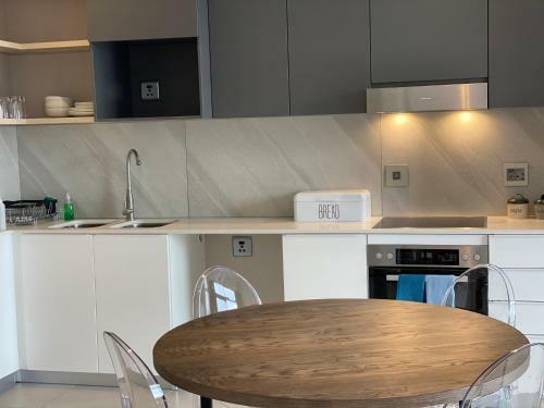 Menlyn Maine Residence 11th Floor Apartment