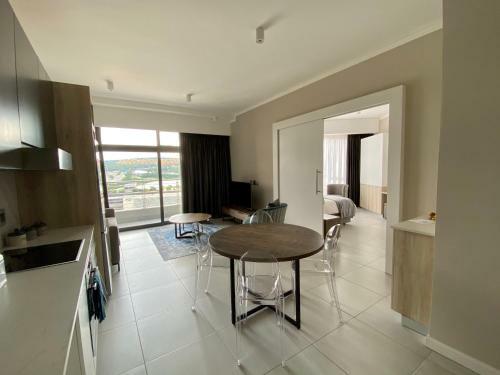 Menlyn Maine Residence 11th Floor Apartment