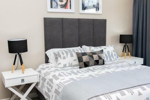 Menlyn Residence - Luxury 2 Bedroom Apartment