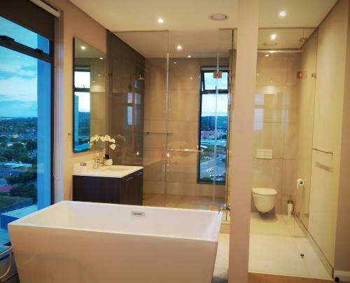 Menlyn Residence - Luxury Business Apartment