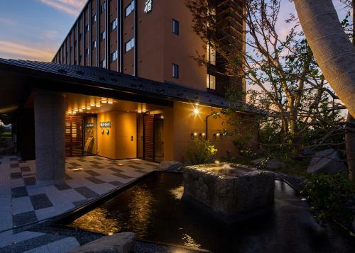 Hotel Manten No Yu Michi No Yado
