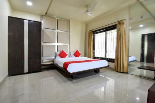 Hotel Oyo 42018 Sweet Home Residency