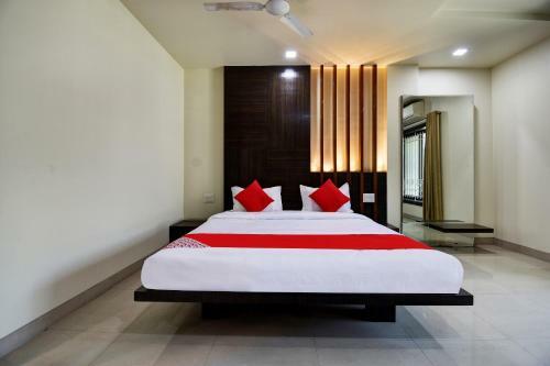 Hotel Oyo 42018 Sweet Home Residency