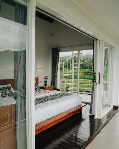 Bamboo Cozy Villa