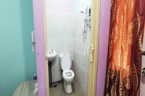 Oyo Home 90339 Sosodikon Inap Desa