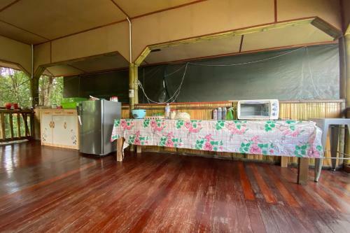 Oyo Home 90286 Yuna Bamboo Rest & Stay