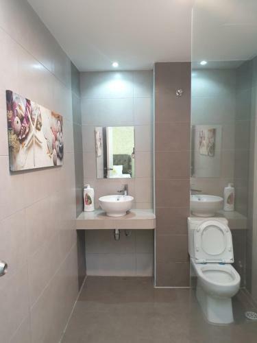 Apartamento Jesmine Relax Homestay{ Sky Mirror }