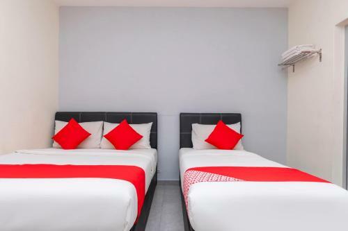Oyo 756 Muar City Hotel