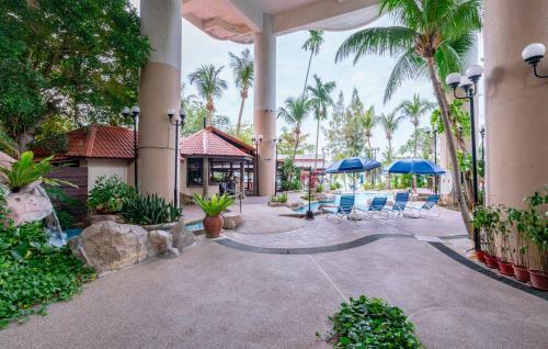 Apartamento Beachfront Deluxe Double Loft + Seaview Balcony @ D' Beach Suites