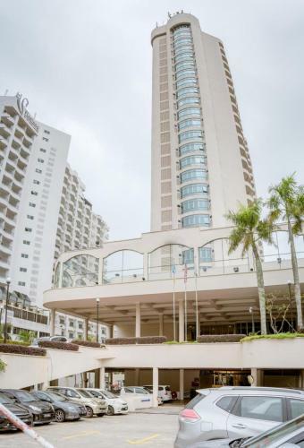 Apartamento Beachfront Deluxe Double Loft + Seaview Balcony @ D' Beach Suites