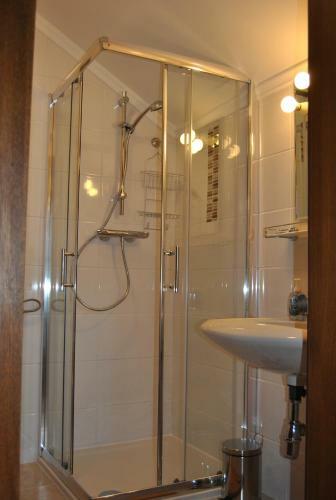 Hostal Hotel Garni G�stehaus Hutter