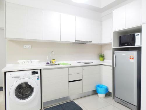 Apartamentos Wadi Iman Suites @ I-city