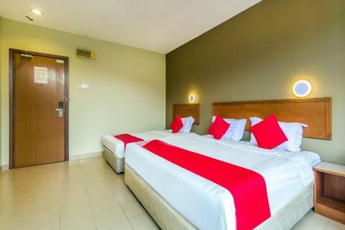 Oyo 828 Comfort Hotel Shah Alam