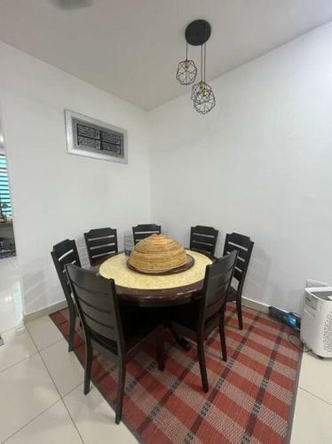 Hadeerna Homestay - Double Storey Terrace