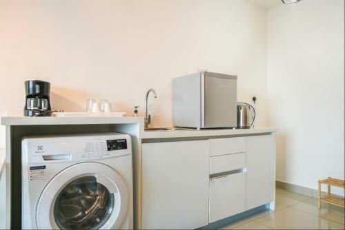 Apartamento Escott VI At Trefoil Setia Alam