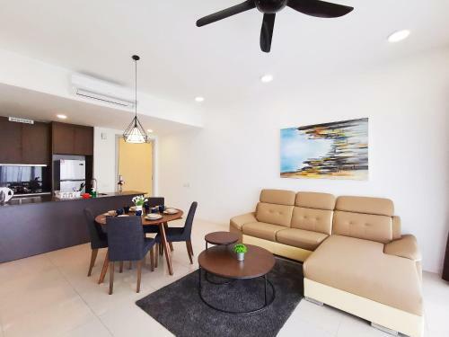 Apartamento Grand Medini Suites By Uha