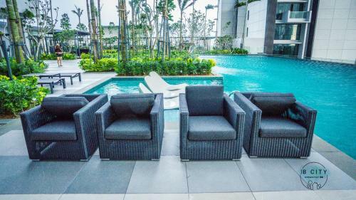 Apartamento Grand Medini Suites By Uha
