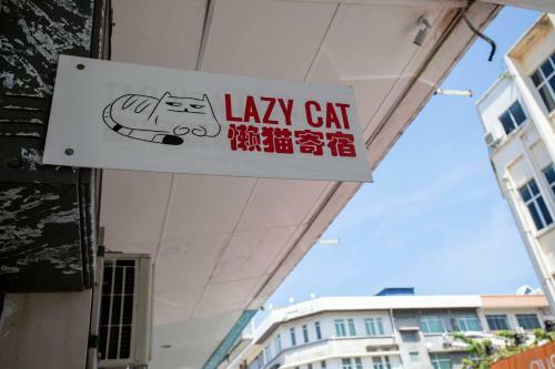 Hostal Lazy Cat Home At Gaya Street
