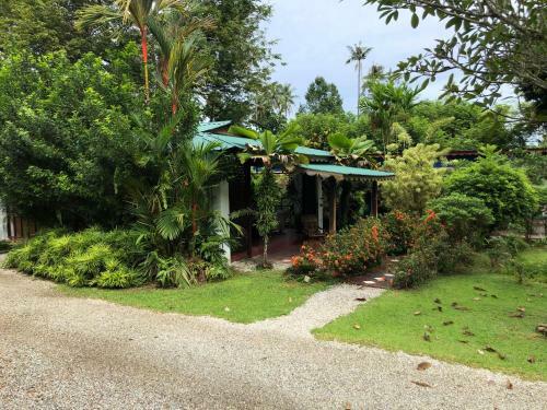Hostal Pondok Keladi Langkawi Guesthouse