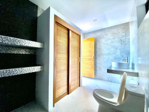 Villa Erika Ruby Ocean View - 3 Bedrooms