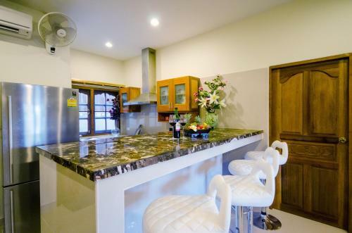 Aparthotel Namphung Phuket Boutique Resort