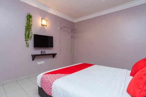 Oyo 44027 Golden Horse Hotel