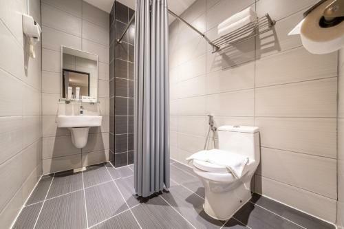 Fives Hotel Johor Bahru City Centre